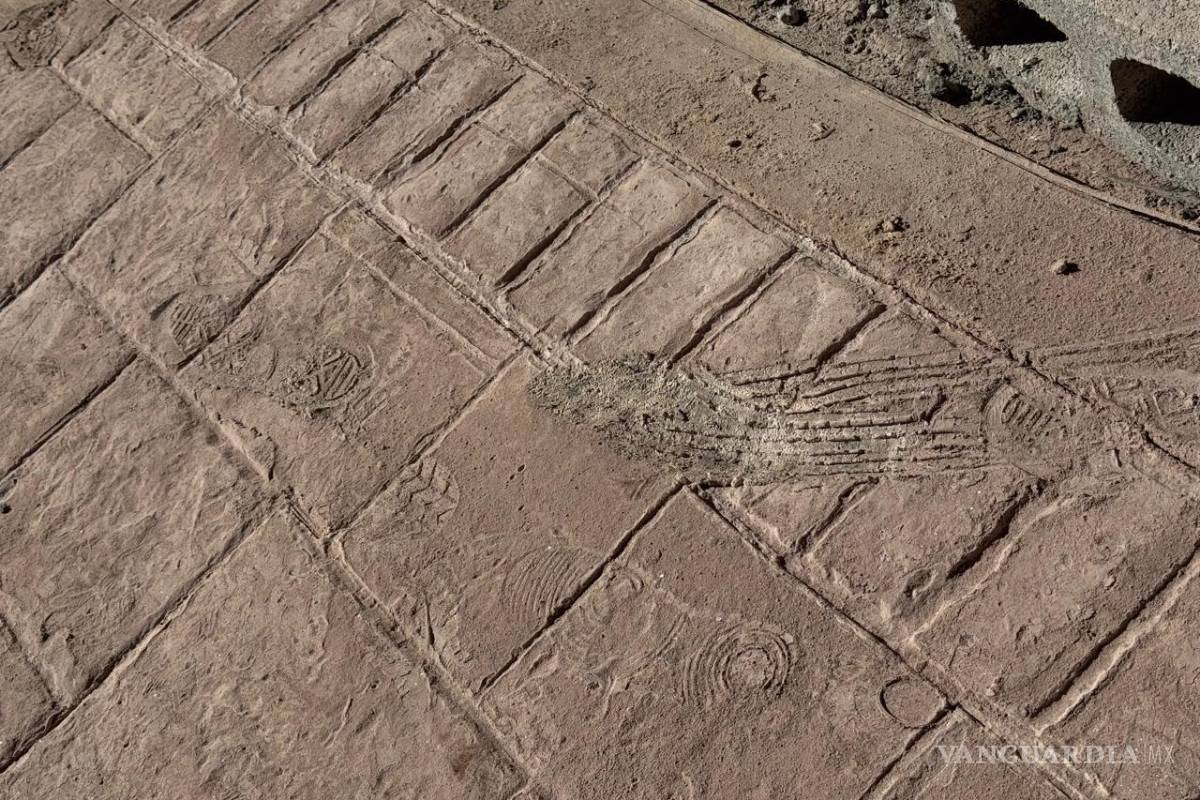 Saltillo: señalan ‘pisadas’ en banqueta de General Cepeda... previo a la ‘culminación’ de la obra