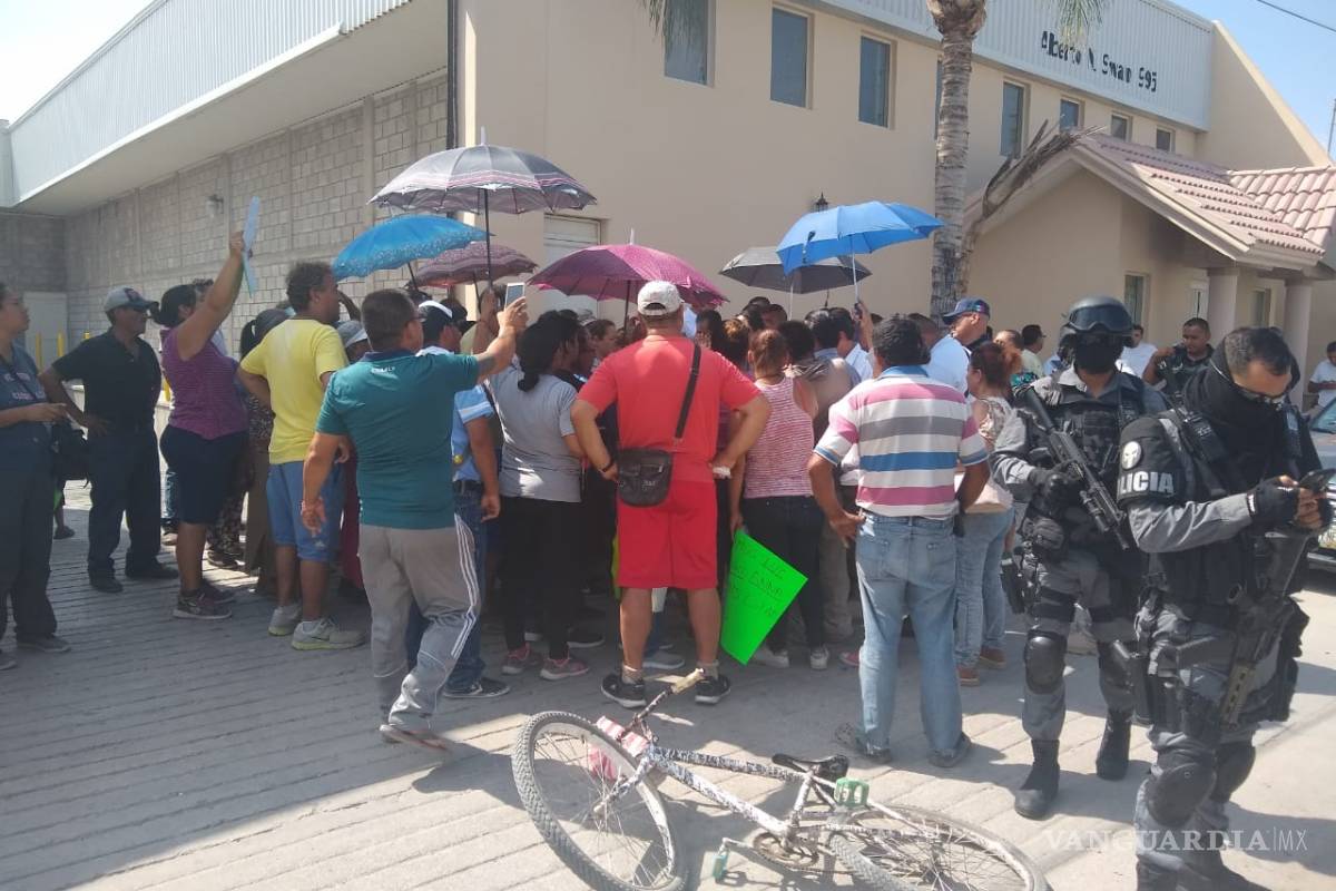 Comunidad protesta porque no se les considera en la ruta de camión Torreón-San Pedro