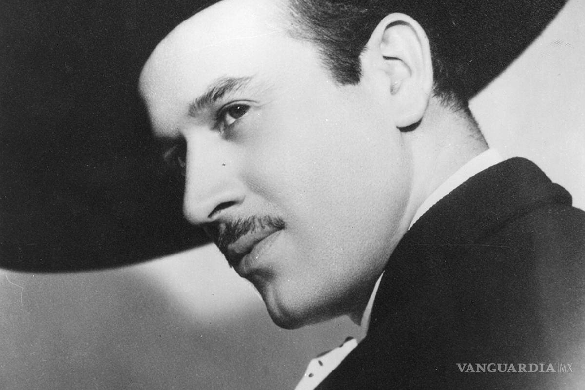 Pedro Infante y los perturbantes mitos de su muerte; hoy es su natalicio