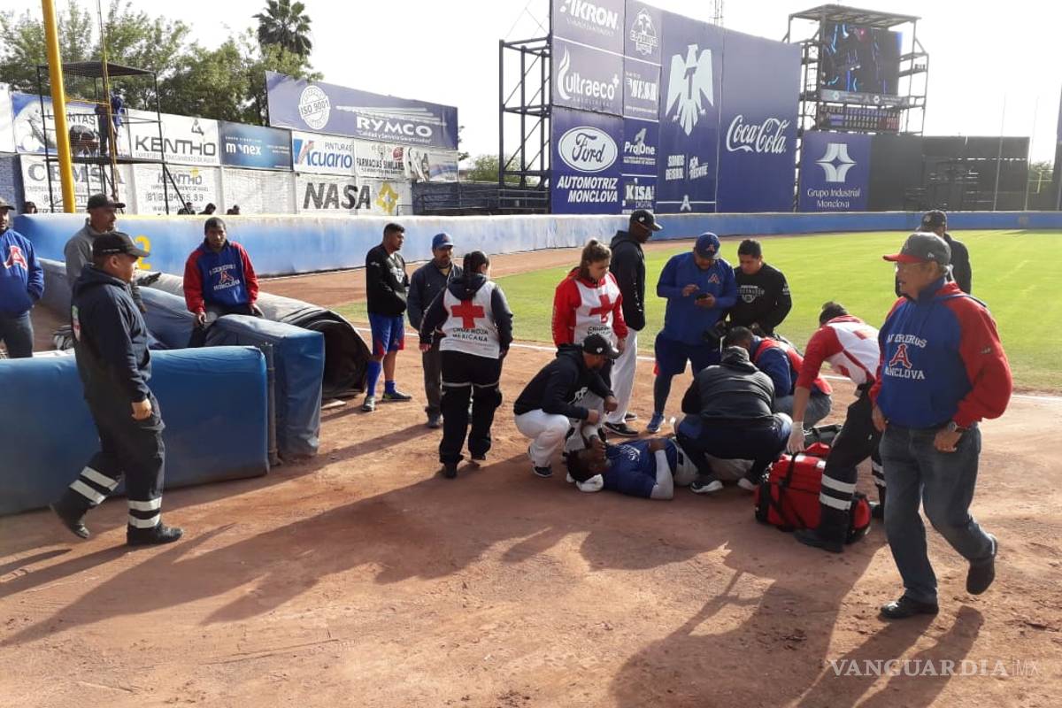 $!Jugador de los Sultanes de Monterrey sufre aparatoso accidente en la Copa Gobernador