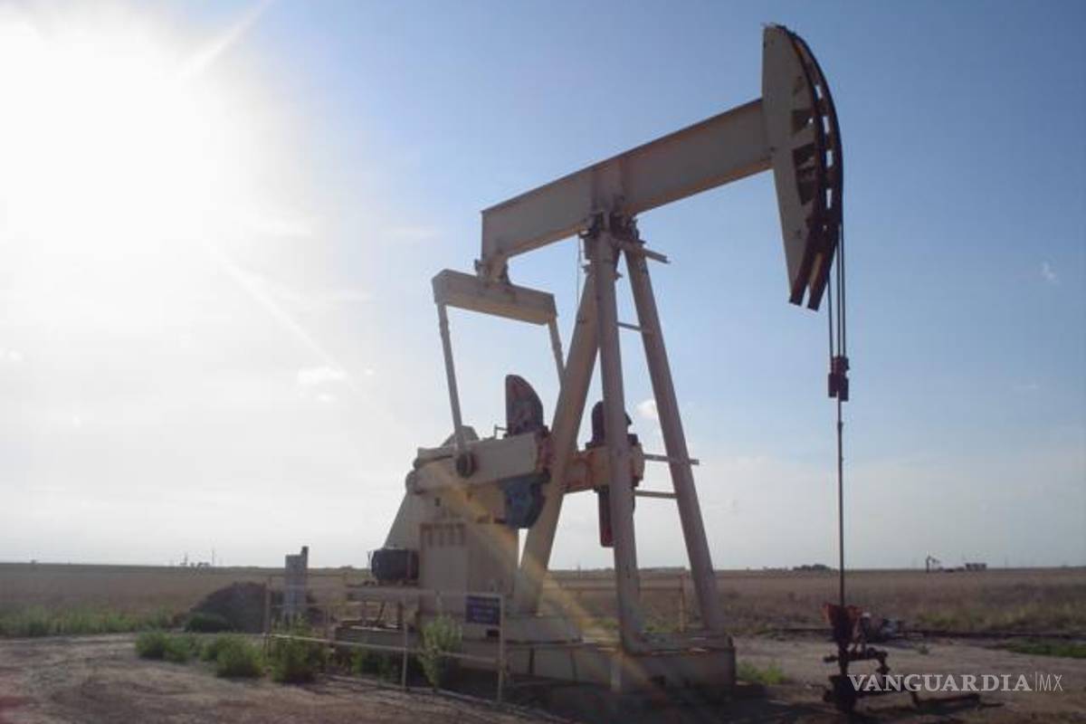 Repunte del petróleo de EU, entre tensiones geopolíticas y escasez: analista