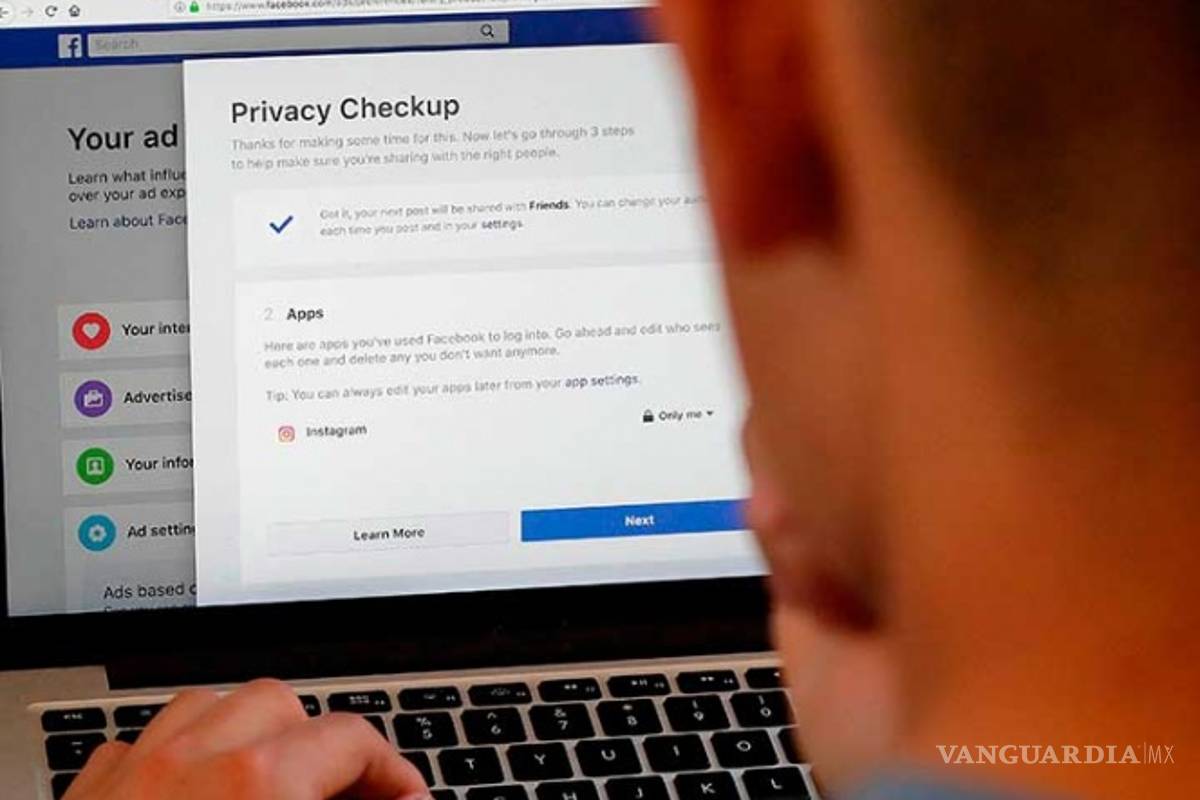 Cambridge Analytica anuncia cierre por escándalo