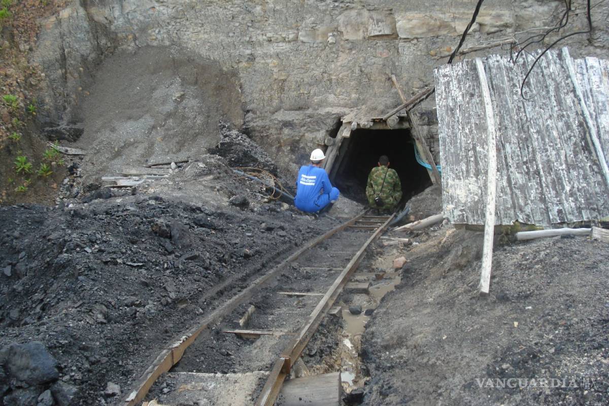 Le cancelan tajo a ex alcalde de la región carbonífera por violación a impacto ambiental