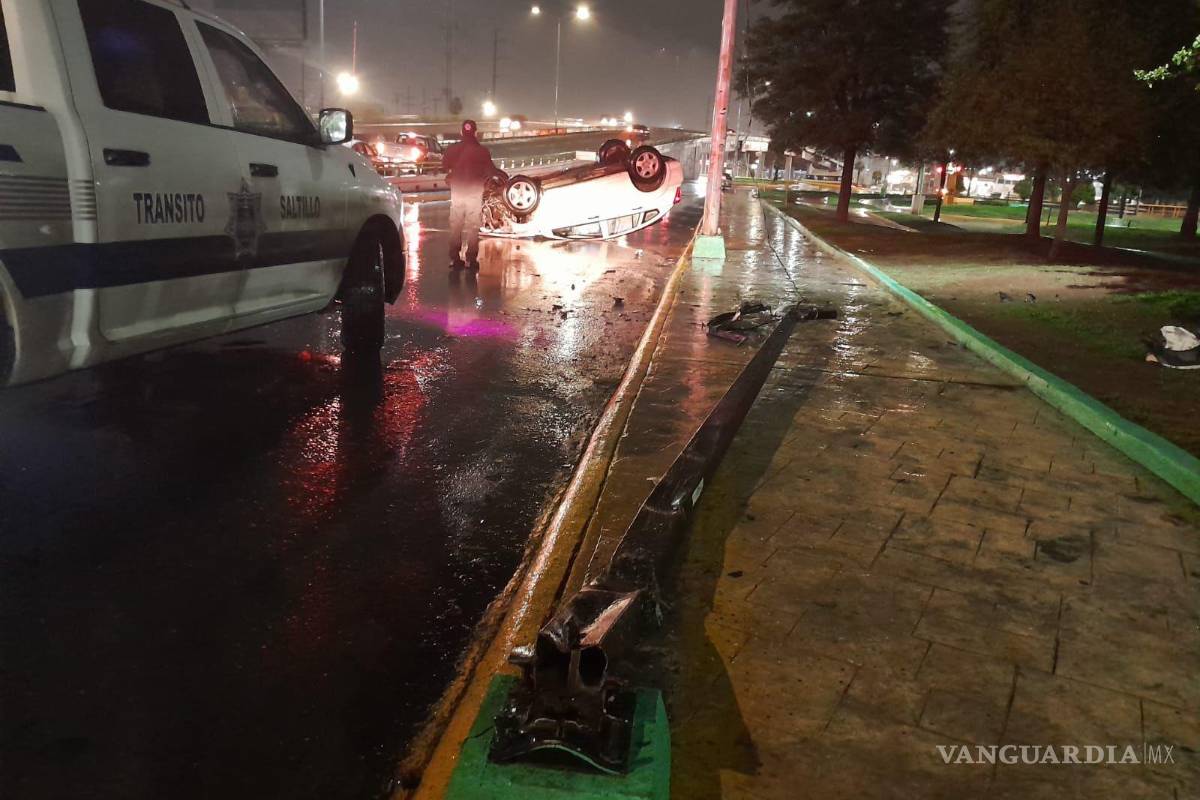 Saldo blanco se reporta tras lluvias en Saltillo; no hay derrumbes pero sí accidentes