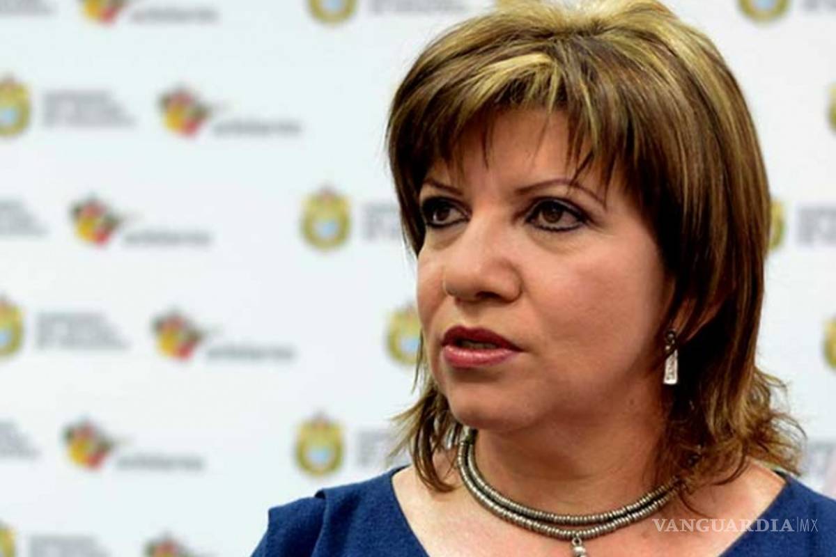 Dictan un año de prisión preventiva a ex vocera de Javier Duarte