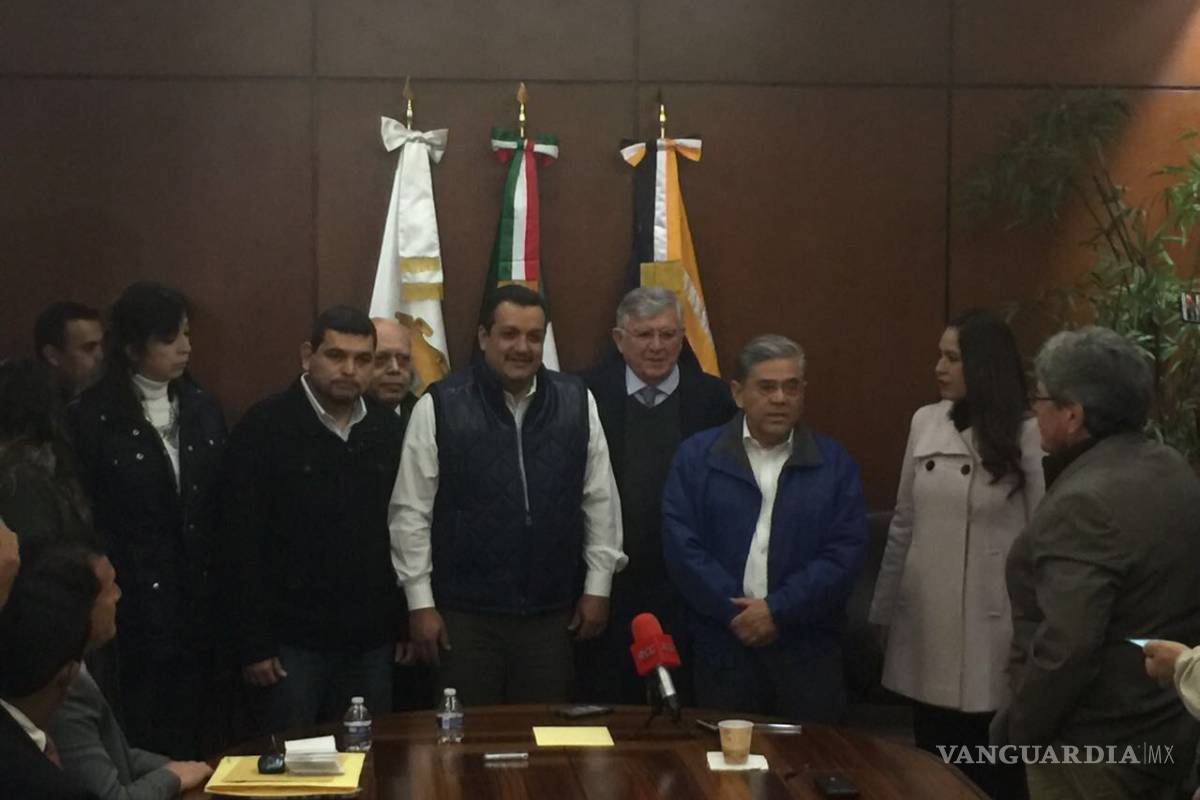 Se registra Salvador Hernández Vélez como candidato a rector de la UAdeC