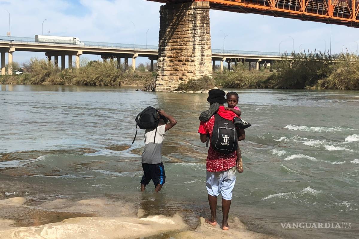 Persisten intentos de cruce en el Río Bravo y encuentran a un migrante muerto
