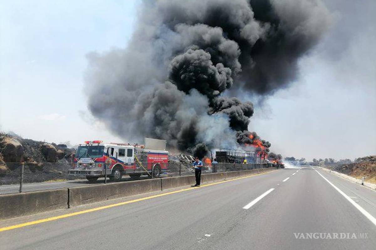 Ya son seis los muertos por choque múltiple en autopista de Jalisco