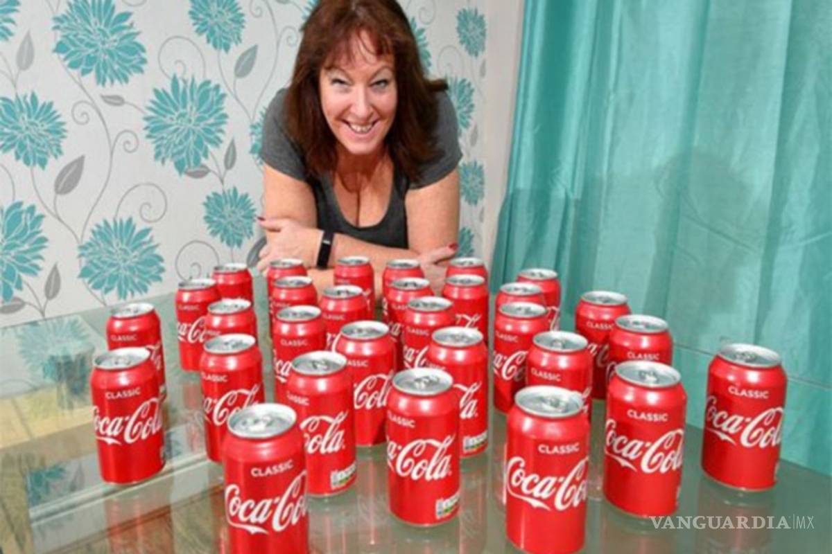 Consumió 30 latas de Coca-Cola al día durante 20 años