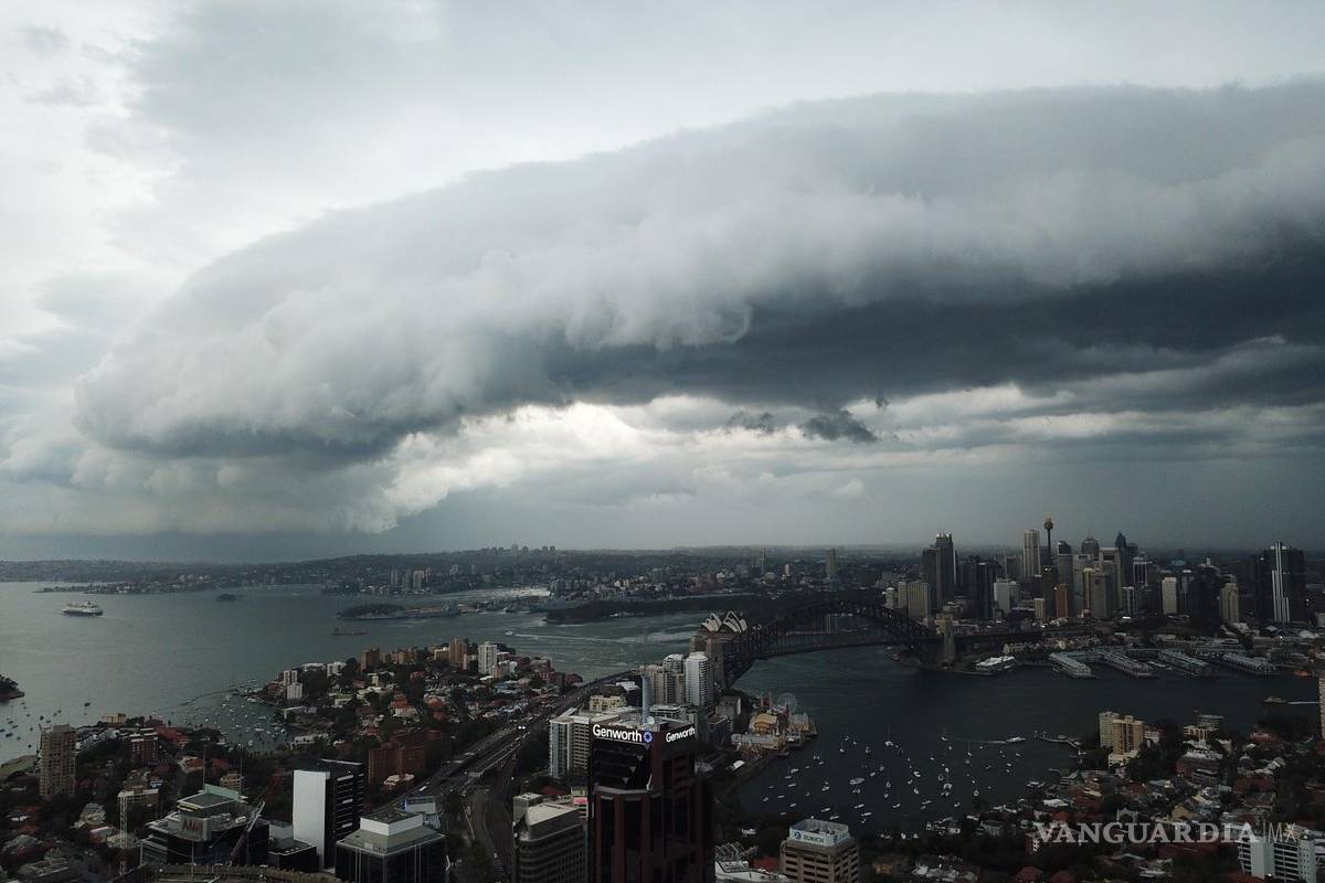 Impresionante nube atemorizó a los habitantes de Sidney (fotos)