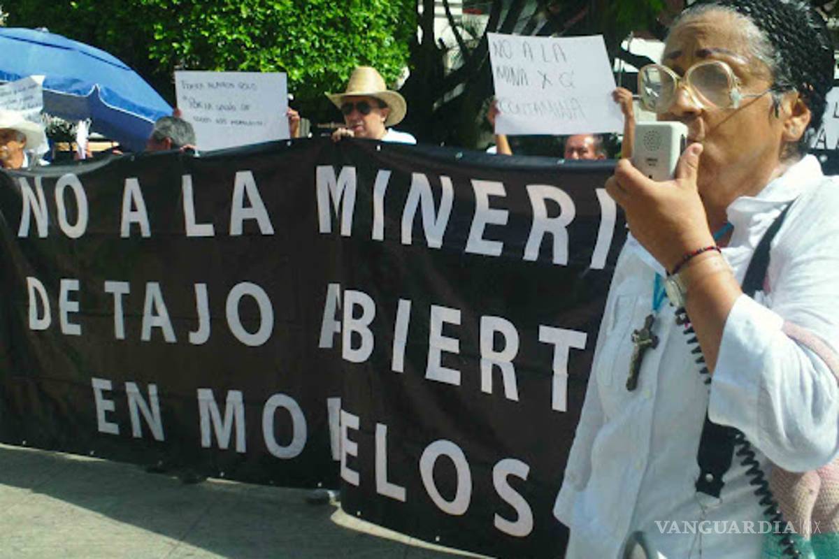 Acusan a minera de amenazar a familias en Temixco, Morelos
