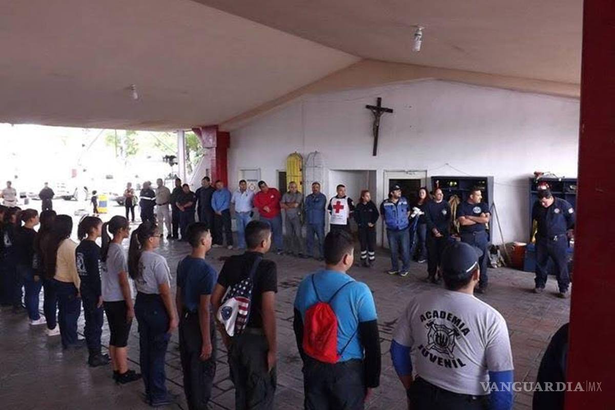 Inicia Academia de Bomberos para niños y jóvenes de Monclova