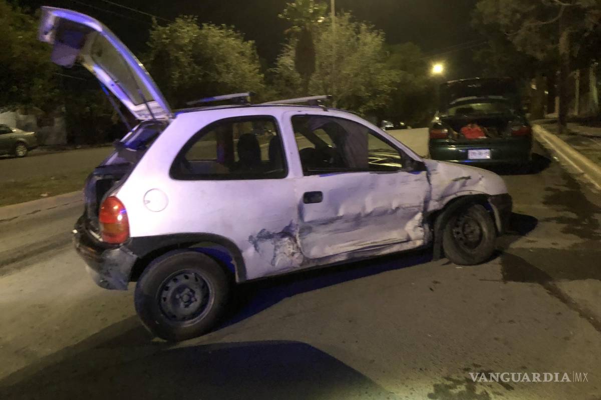 Saltillo: repartidor de Mercado Libre provoca choque, finge ‘ir al baño’ y huye del lugar