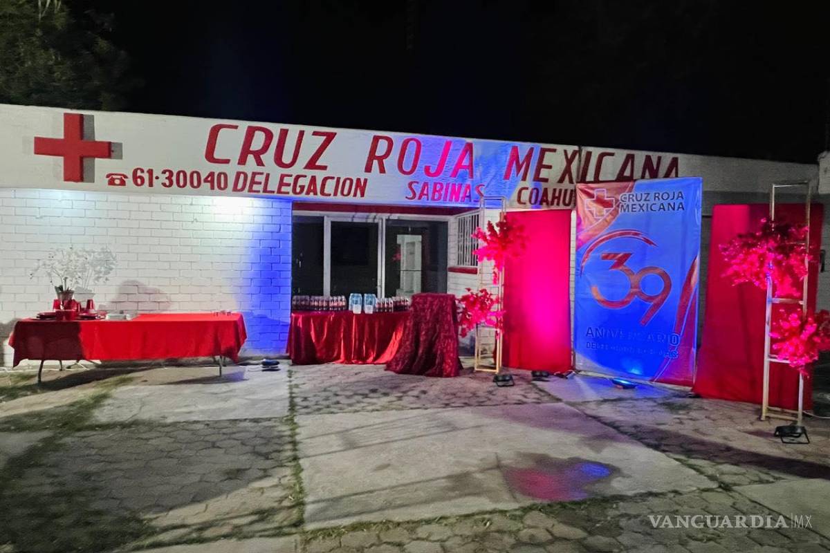 Cruz Roja Sabinas celebra 39 años de servicio y atención a emergencias