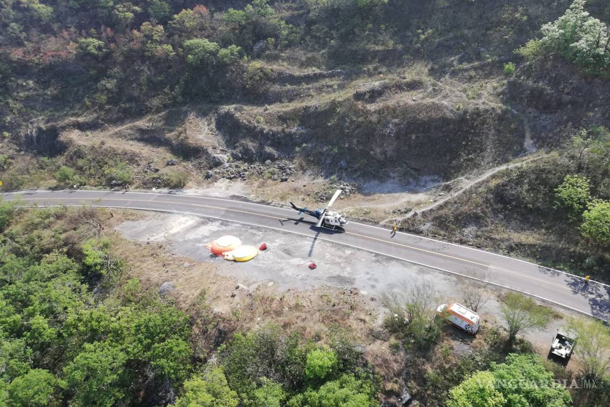 Combaten elementos de Protección Civil siniestros en sierras de Nuevo León