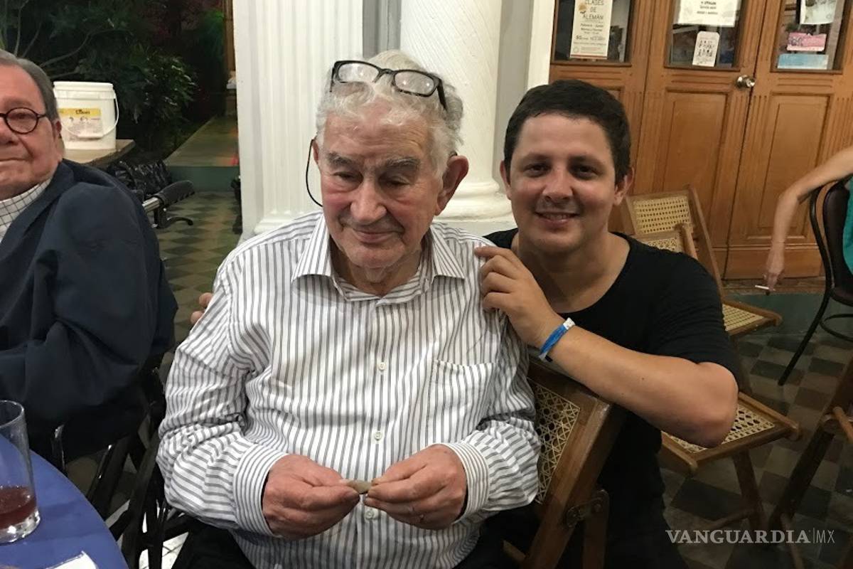 $!Con poemario ‘Lazarus’ David Cruz, ganador del PIMAPLE 2021, revive a los maestros