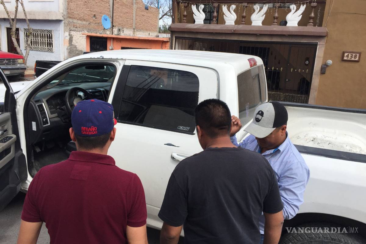 Capturan vecinos a ladrón y lo entregan a la Policía