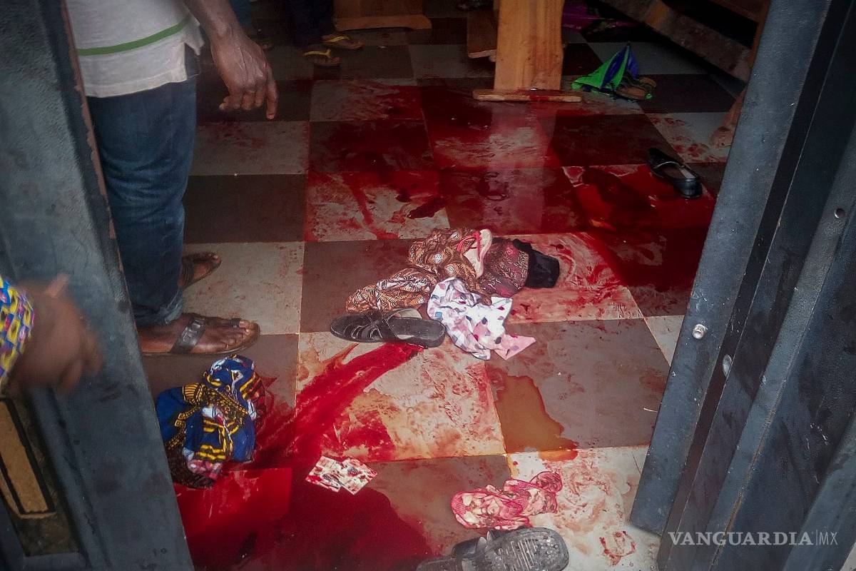 Sube a 11 número de muertos en ataque en iglesia de Nigeria