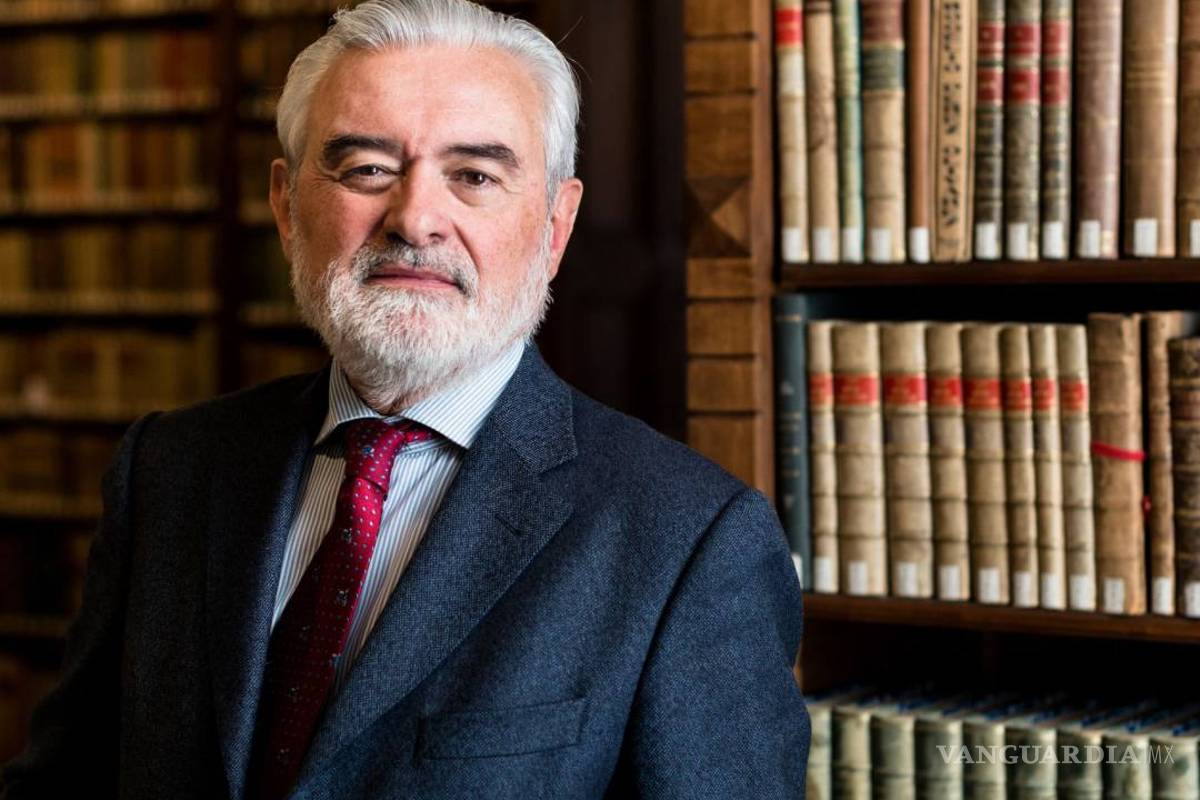 "Todos los autores contribuyen al gran sistema de lo literario”: Darío Villanueva