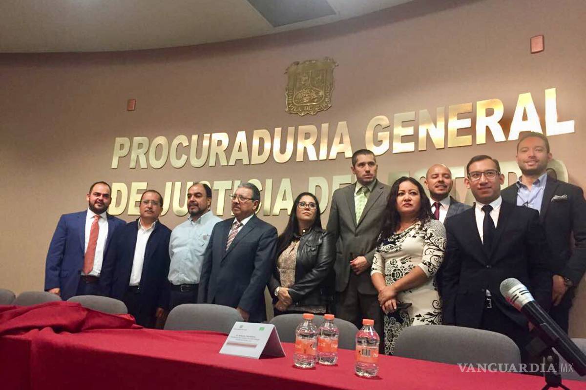 Realizan curso para médicos odontólogos en Saltillo