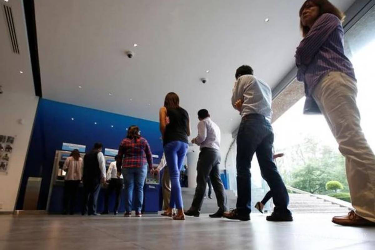 Complicado que bancos mexicanos compren a Banamex, señalan expertos