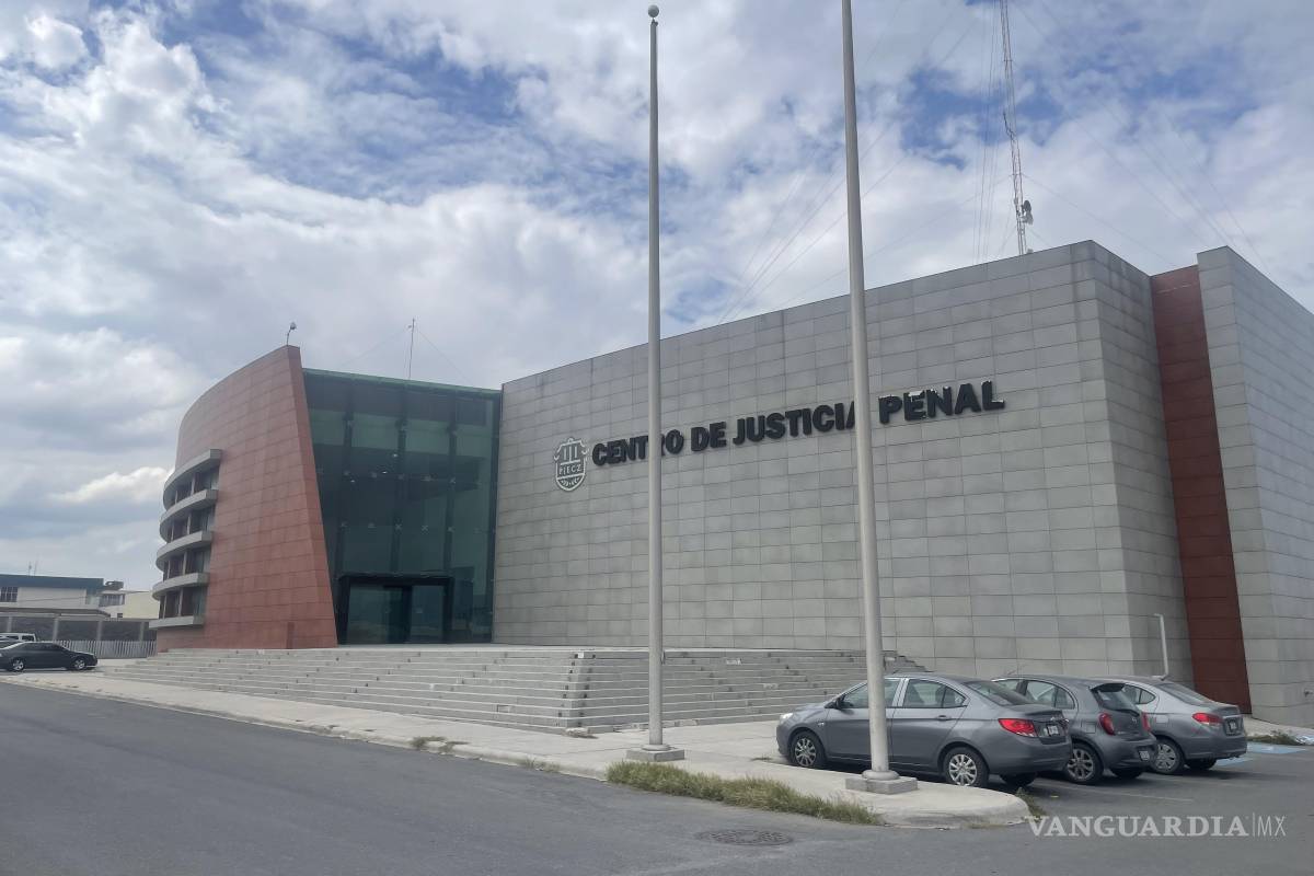 Piden prisión preventiva para mujer acusada de fraude en Saltillo, se los niegan