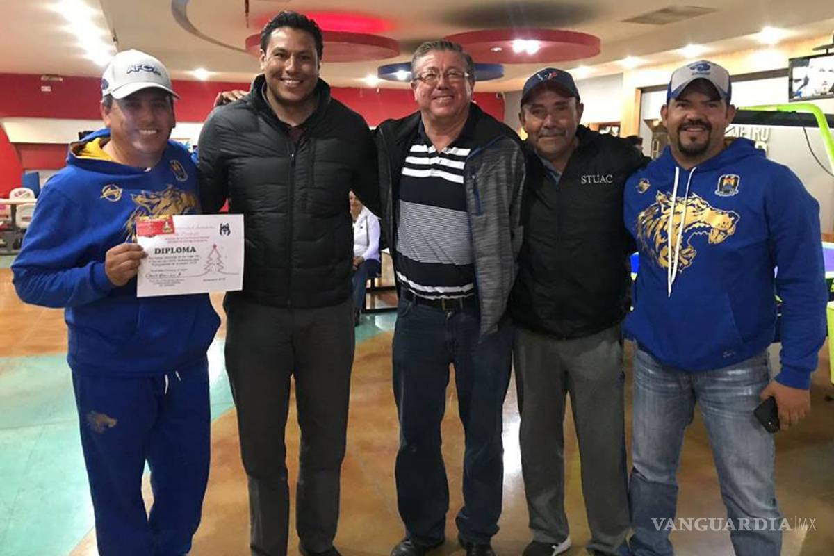 Cierran el año jugando boliche en la UAdeC