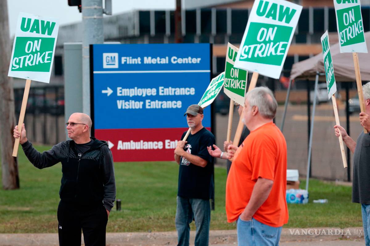 Arranca huelga nacional de empleados de General Motors en EU