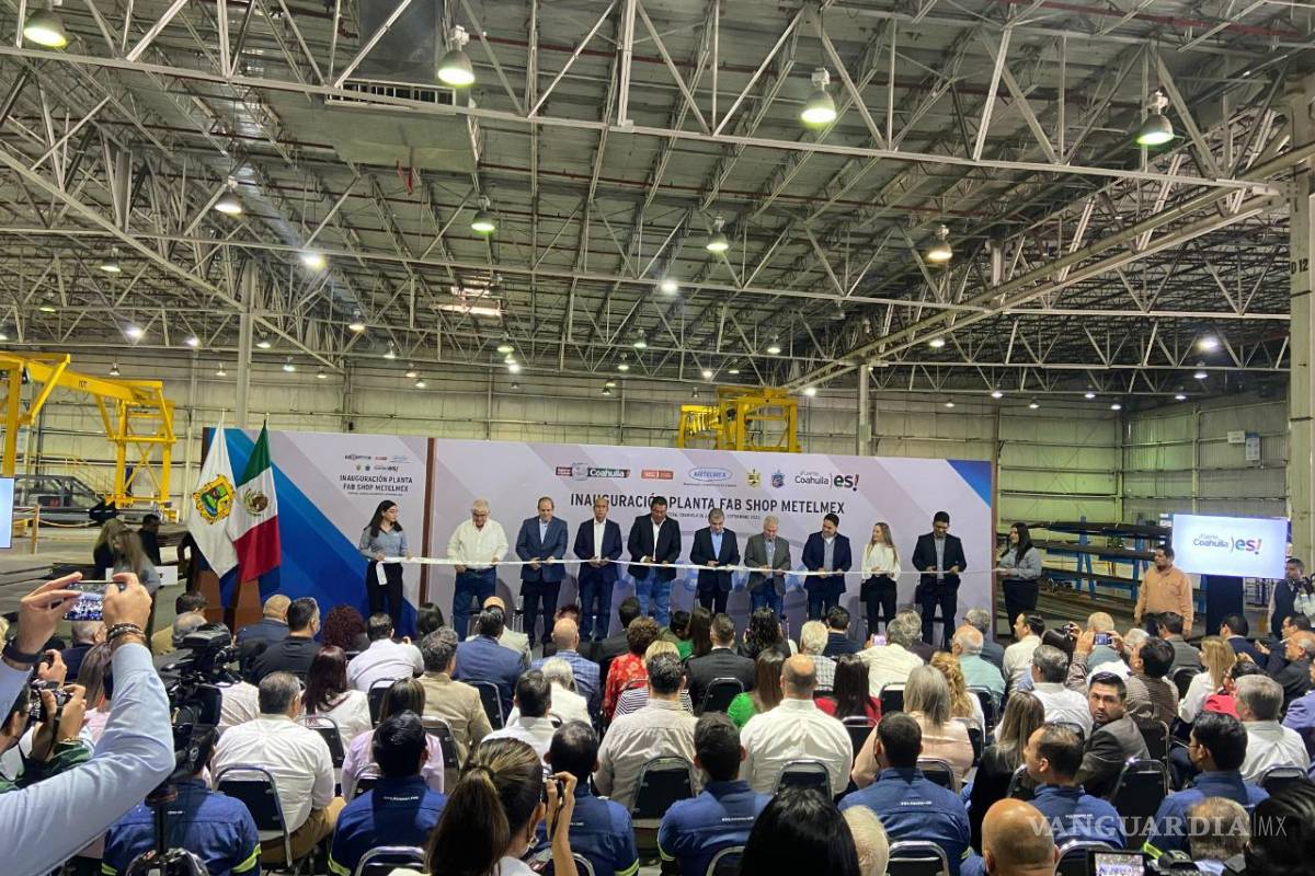 Inaugura Miguel Riquelme Fab Shop Metelmex en Frontera
