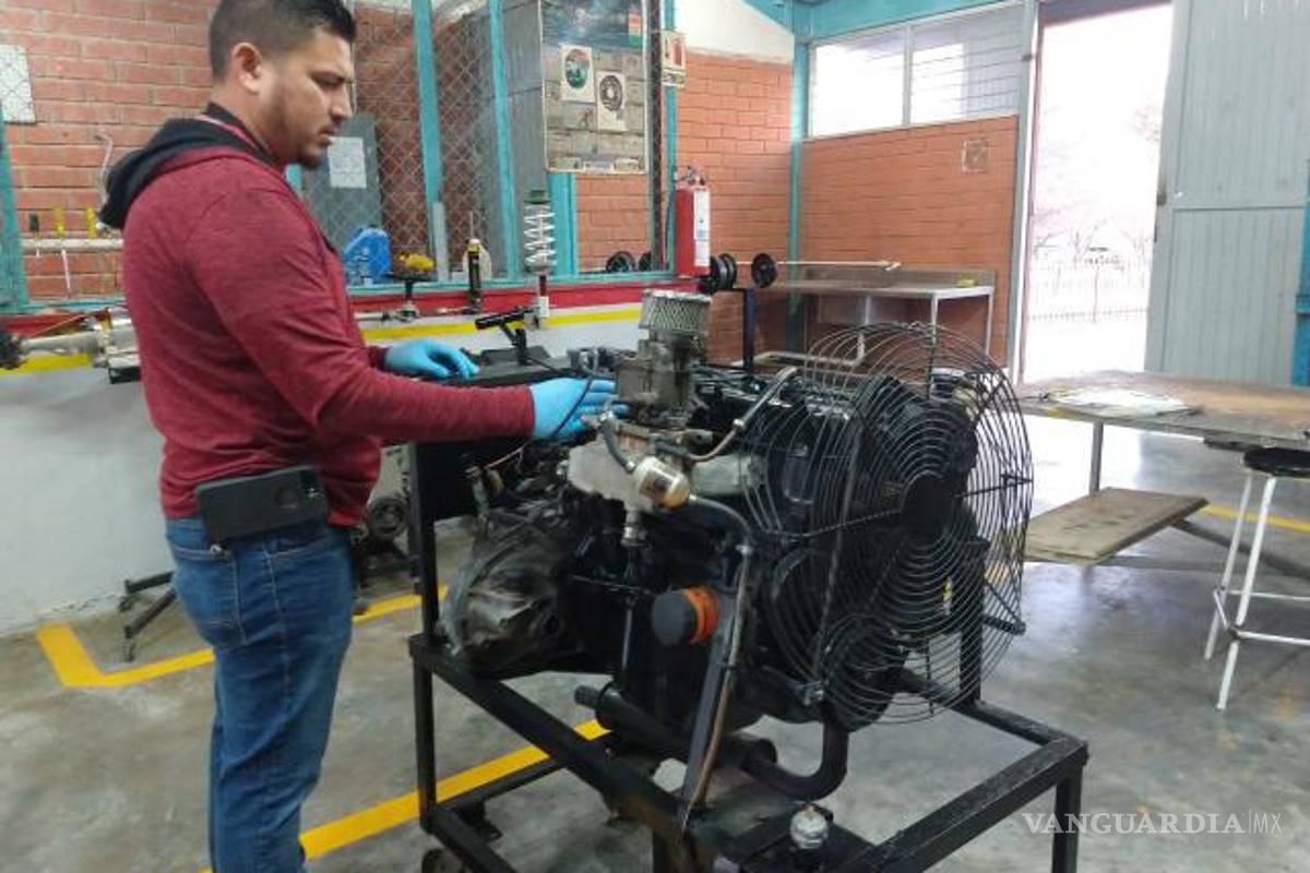 Van a modelo presenciallos alumnos de CeCaTI 197