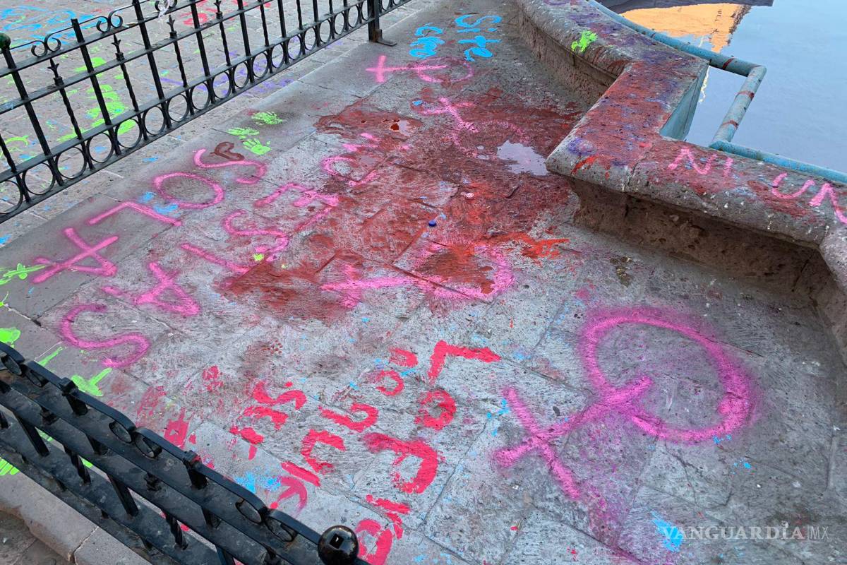 $!La pintura permanece hasta las primeras horas de este miércoles.