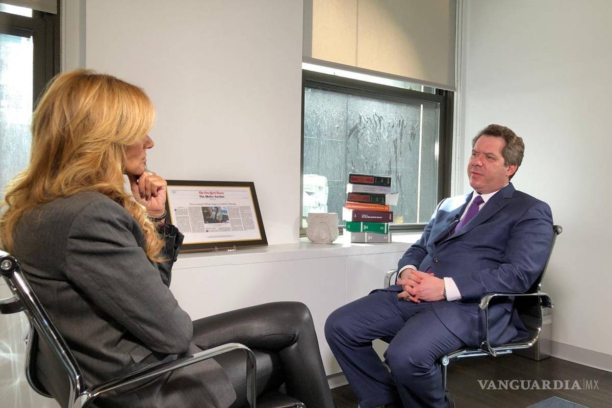 Abogado de 'El Chapo' Guzmán reta a Felipe Calderón al polígrafo