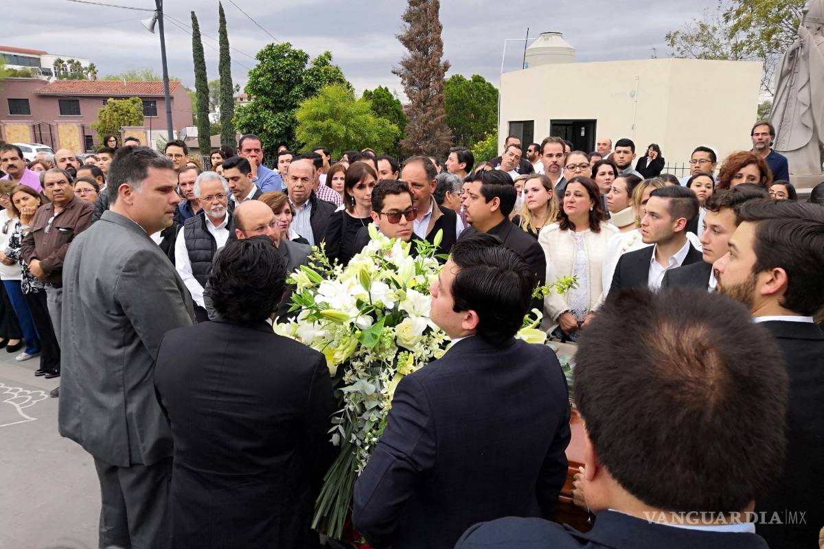 Despiden a estudiante asesinado en Nuevo León; Monclova le llora al joven de 23 años