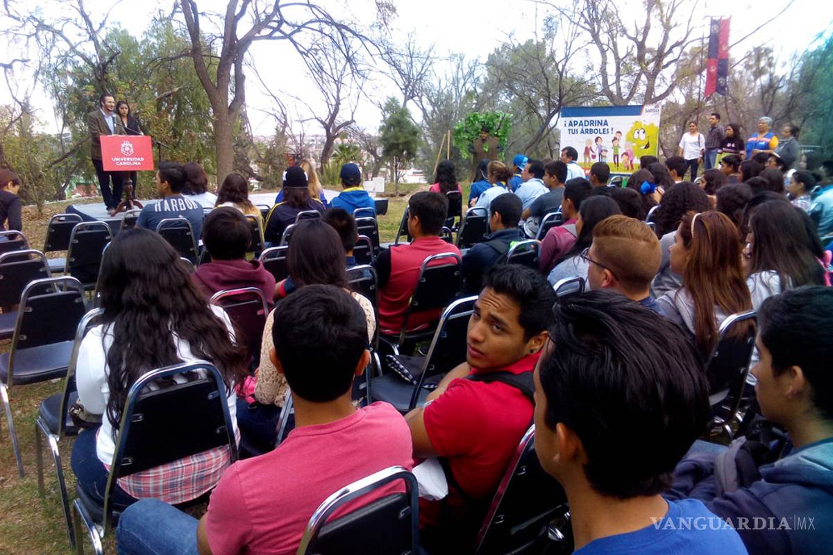 Ponen en marcha 'Adopta un árbol' en Universidad Carolina