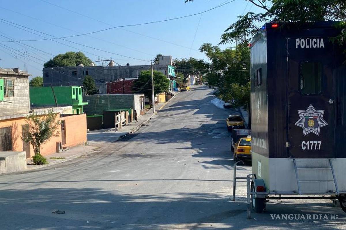 $!Autoridades levantan pruebas en la zona, incluyendo testimonios y evidencias fotográficas, tras el tiroteo en la colonia Bellavista.