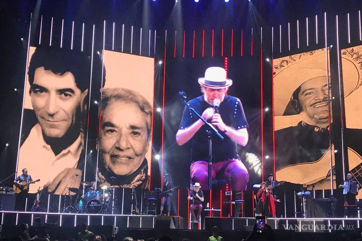 Sabina regresó a Monterrey para negarlo todo