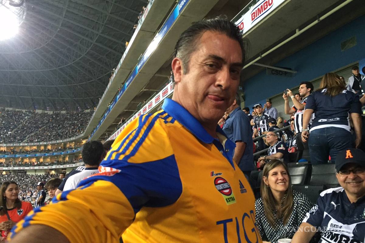 El Bronco, presente en el Clásico 106