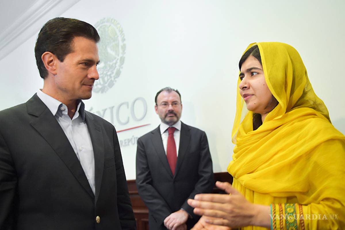 Enrique Peña Nieto recibe a Malala en Los Pinos