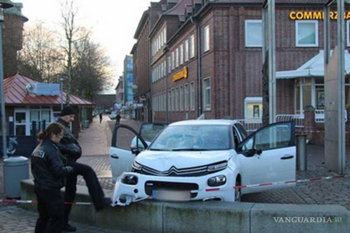Joven atropella a peatones en Alemania; hay 6 heridos