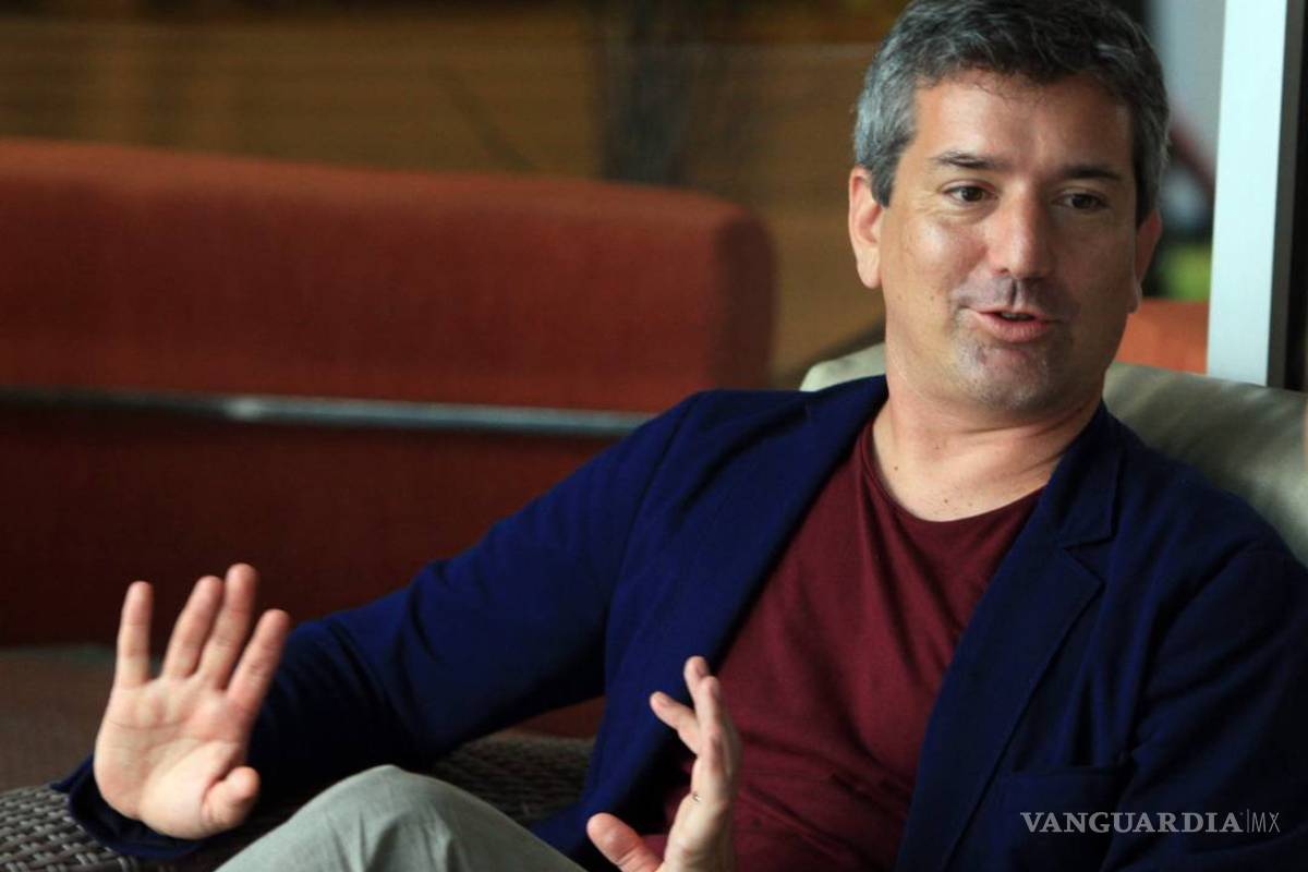 “Mis novelas son una terapia para dominar el miedo”: Roncagliolo