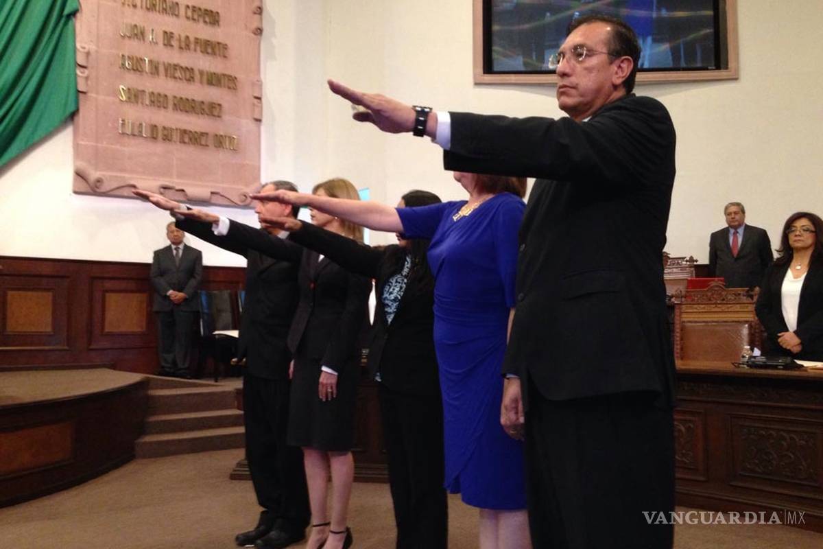 Esposo de funcionaria del Gobierno de Coahuila que dio positivo a COVID, se va a desayunar con sus amigos