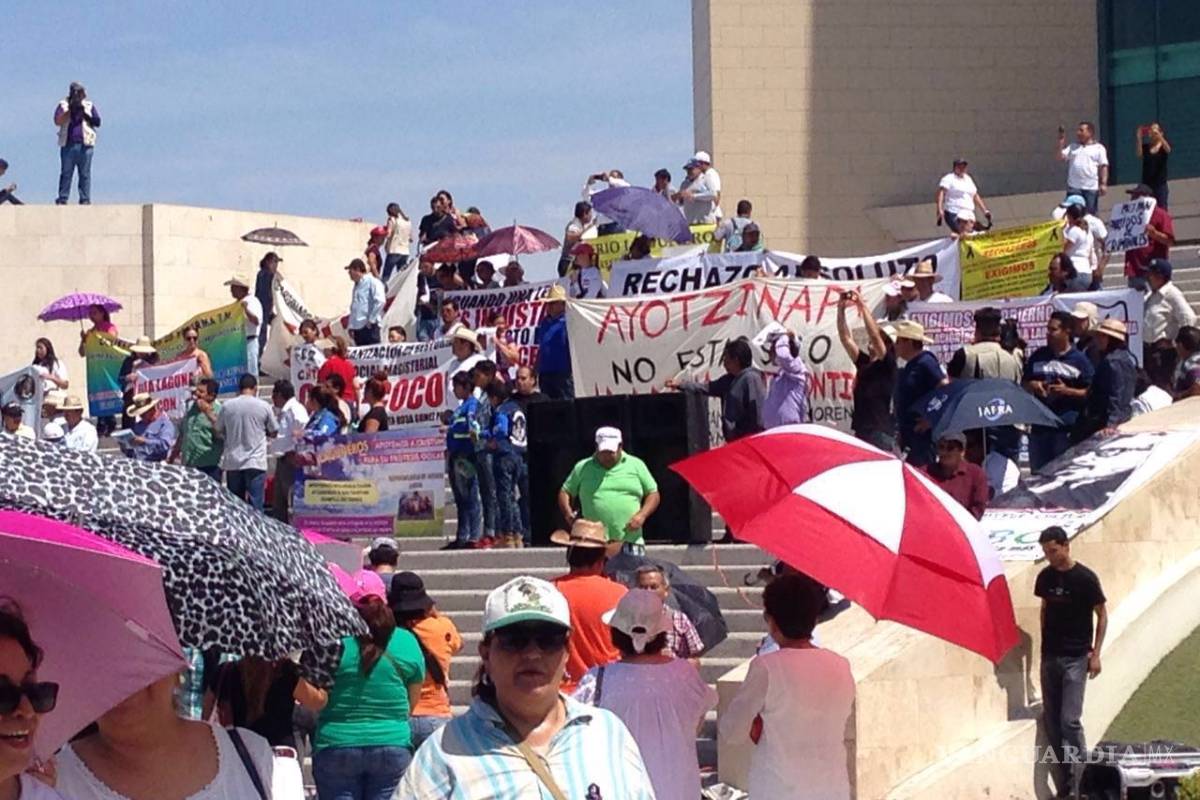 $!Maestros laguneros se suman al apoyo a docentes de Oaxaca