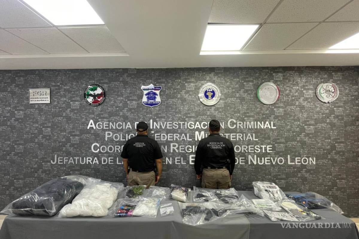 Armas largas y 10 kilos de droga son asegurados durante cateo de la FGR, en Nuevo León