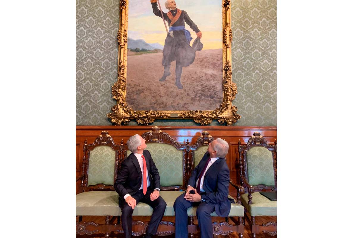 López Obrador y Del Mazo se reúnen en Palacio Nacional