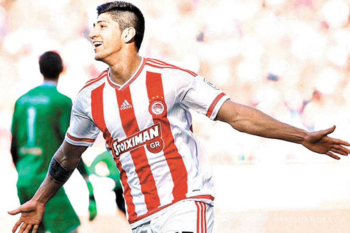 No hay posibilidad de convocar a Alan Pulido: Osorio