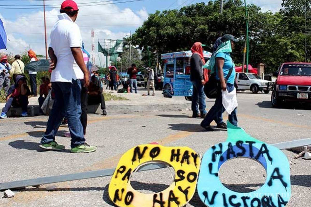 Sitia la CNTE oficinas de Educación en Chiapas