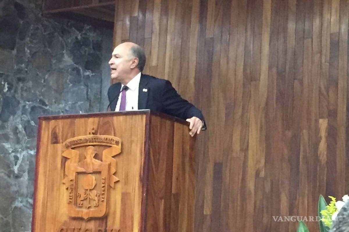 CIDH designa a Enrique Gil nuevo relator para México