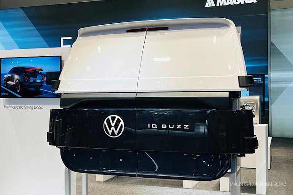 Magna desarrolla puertas batientes traseras para el Volkswagen ID. Buzz