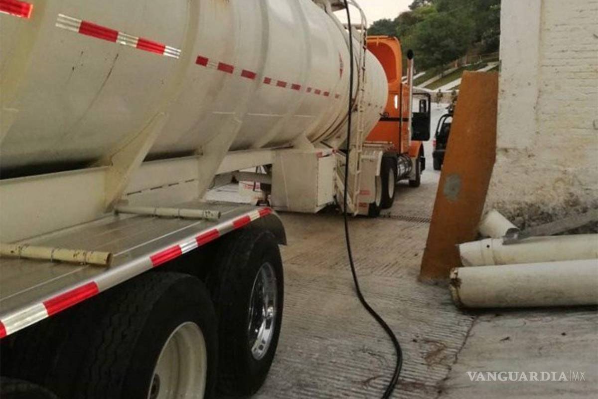 Localizan pipa conectada a toma clandestina en Puebla; tenía 15 mil litros de combustible