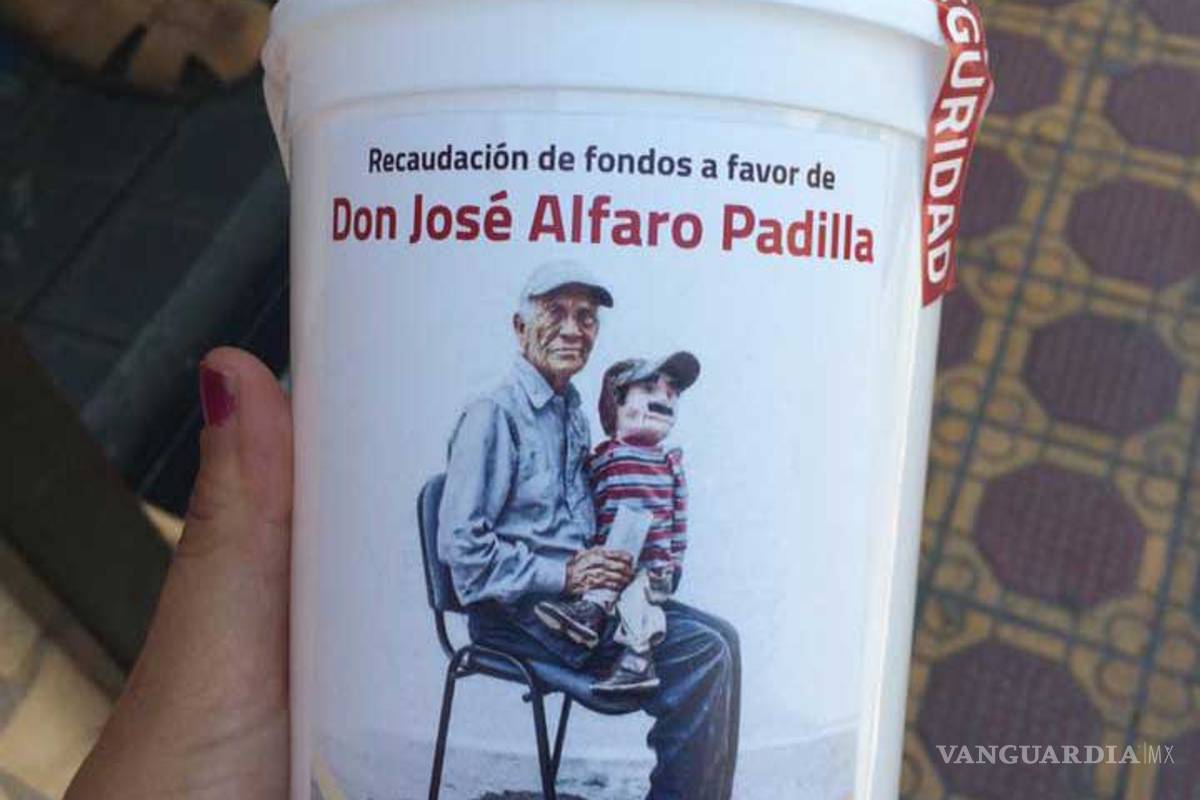 Realizan colecta en calles de Saltillo para apoyar a don José Alfaro